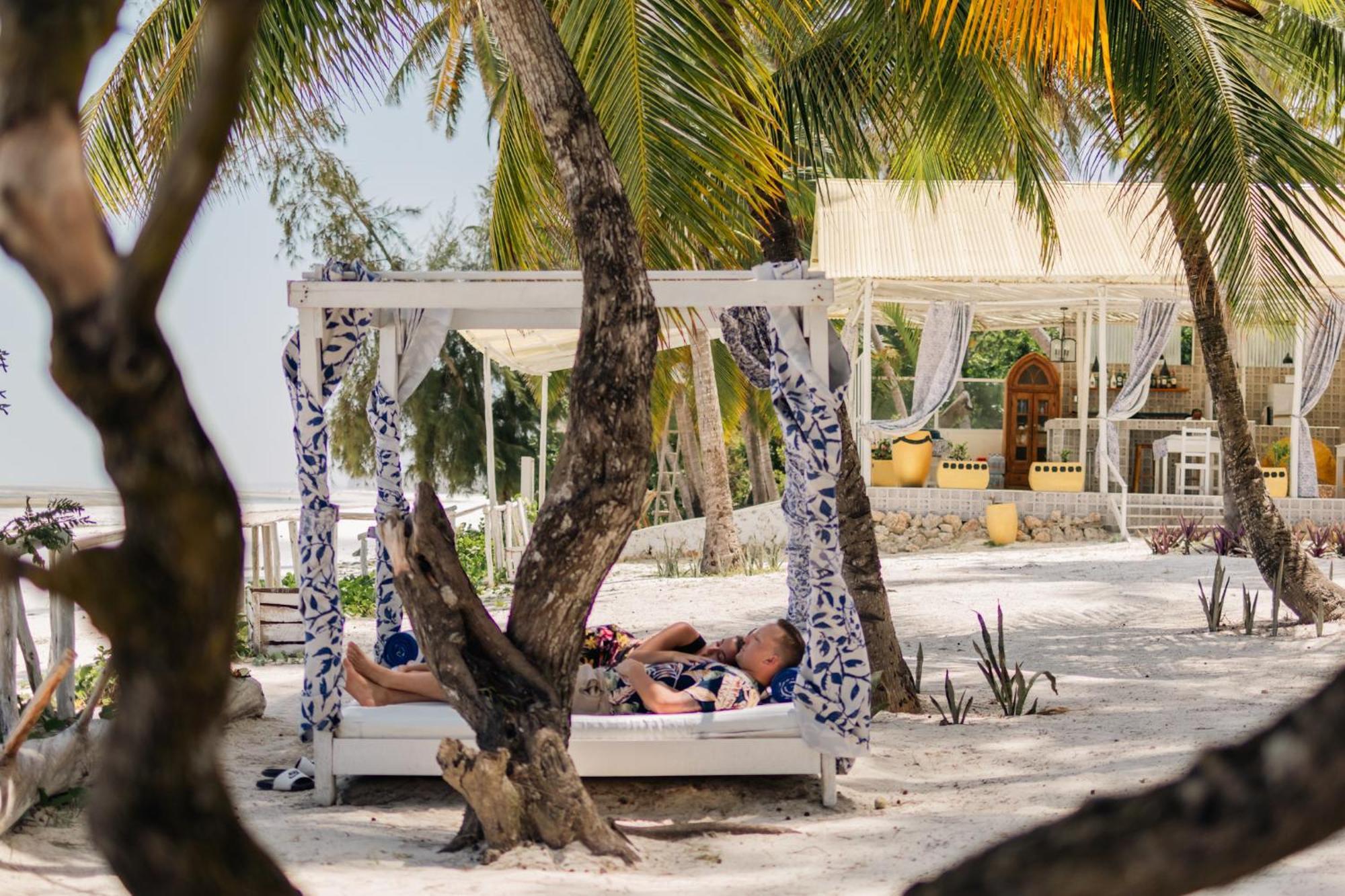 Pili Pili Orient Beach Resort Bwejuu Zewnętrze zdjęcie